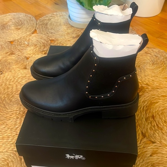 ✨Please read⭐️Coach Lory Leather Booties in Black-TWO DIFFERENT SIZESPLEASE READ - Picture 3 of 12